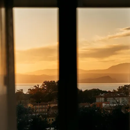 דירה Monsurei, View *